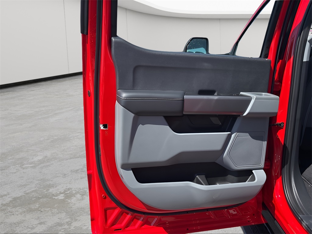 2025 Ford F-350SD