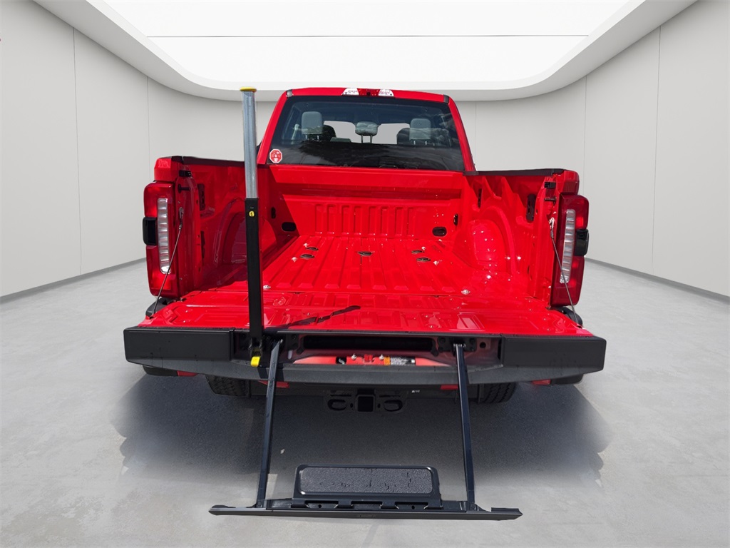 2025 Ford F-350SD