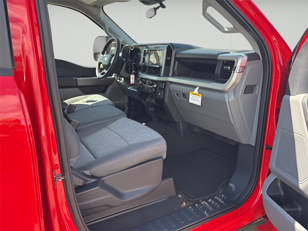 2025 Ford F-350SD