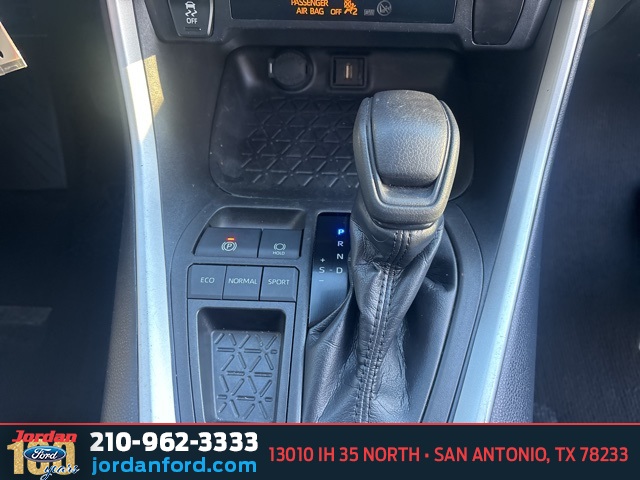 Used Car 2021 Toyota Rav4  Le For Sale Under $25,000 In San Antonio, Texas