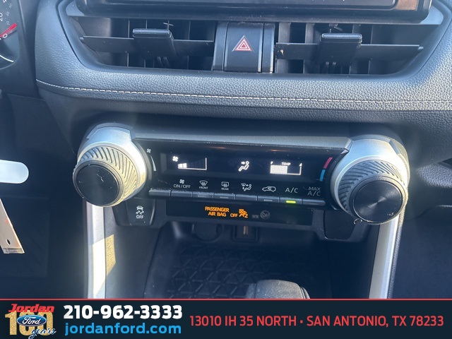 Used Car 2021 Toyota Rav4  Le For Sale Under $25,000 In San Antonio, Texas
