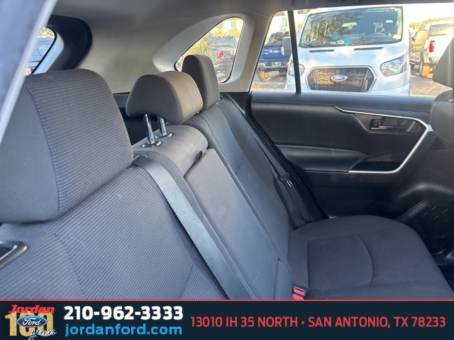 Used Car 2021 Toyota Rav4  Le For Sale Under $25,000 In San Antonio, Texas