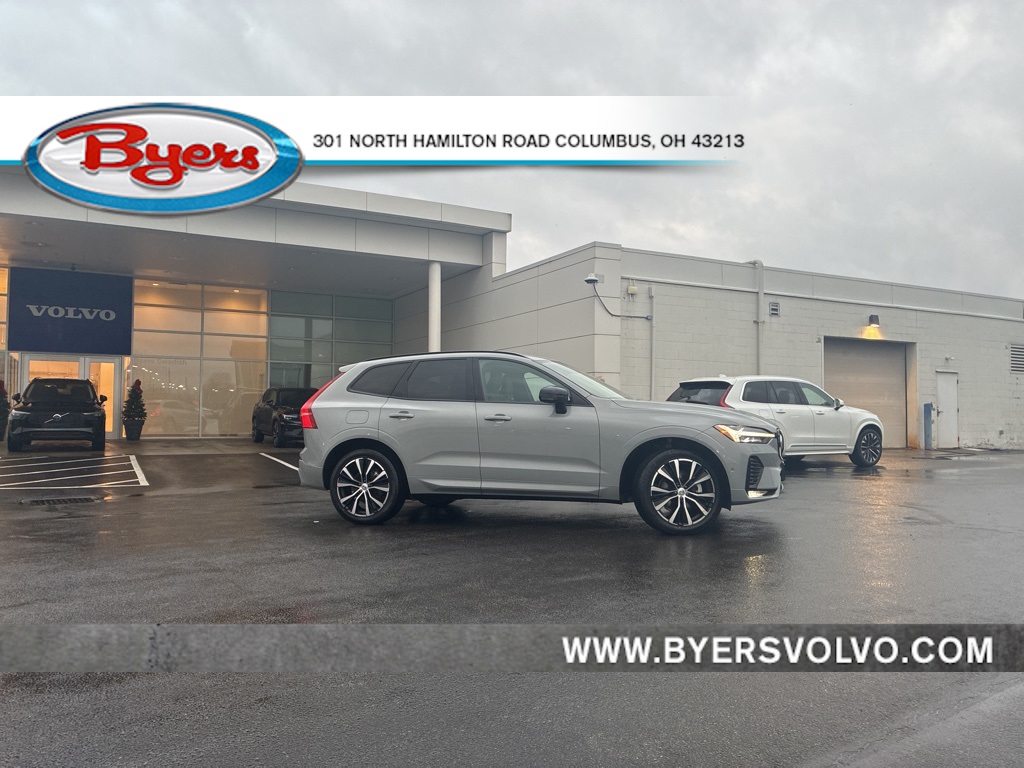 2025 Volvo XC60 B5 Plus Dark Theme AWD