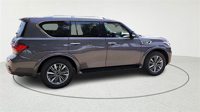 2024 INFINITI QX80