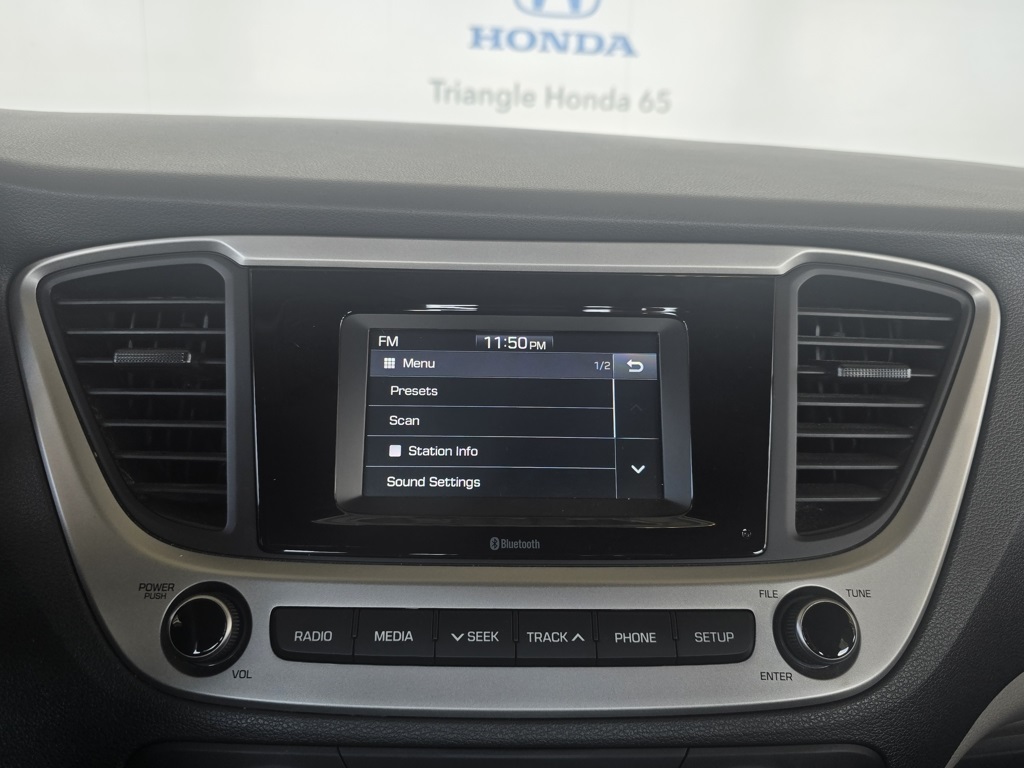 Thumbnail: 2021 Hyundai Accent - 17