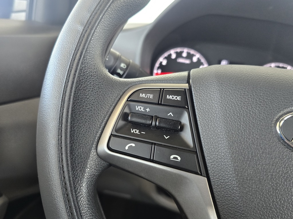 Thumbnail: 2021 Hyundai Accent - 23