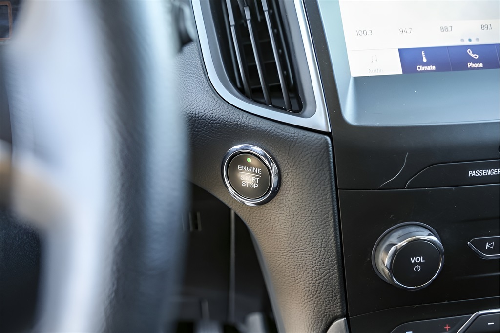 Used Car 2020 Ford Edge  Se For Sale Under $15,000 In Austin, Texas