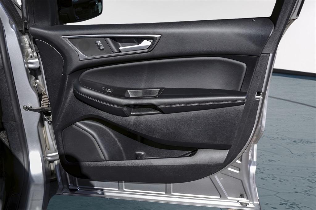 Used Car 2020 Ford Edge  Se For Sale Under $15,000 In Austin, Texas