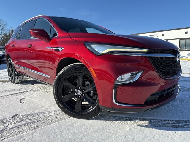 2023 Buick Enclave Essence AWD