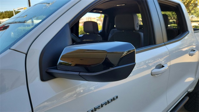 2024 Chevrolet Colorado