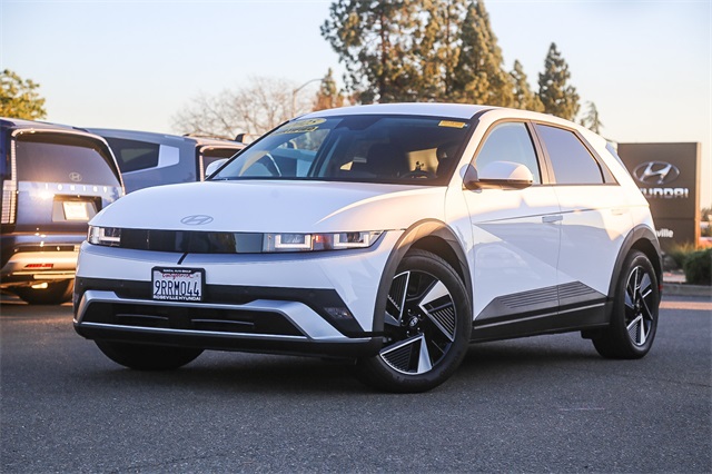 2025 Hyundai Ioniq 5 SE RWD