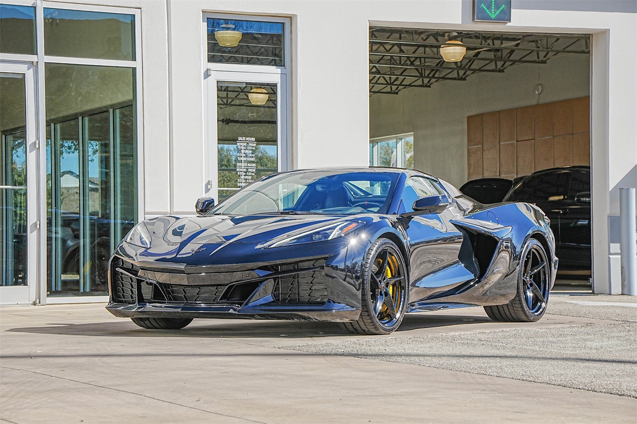 Used Car 2025 Chevrolet Corvette  E-ray For Sale Under $110,000 In Austin, Texas