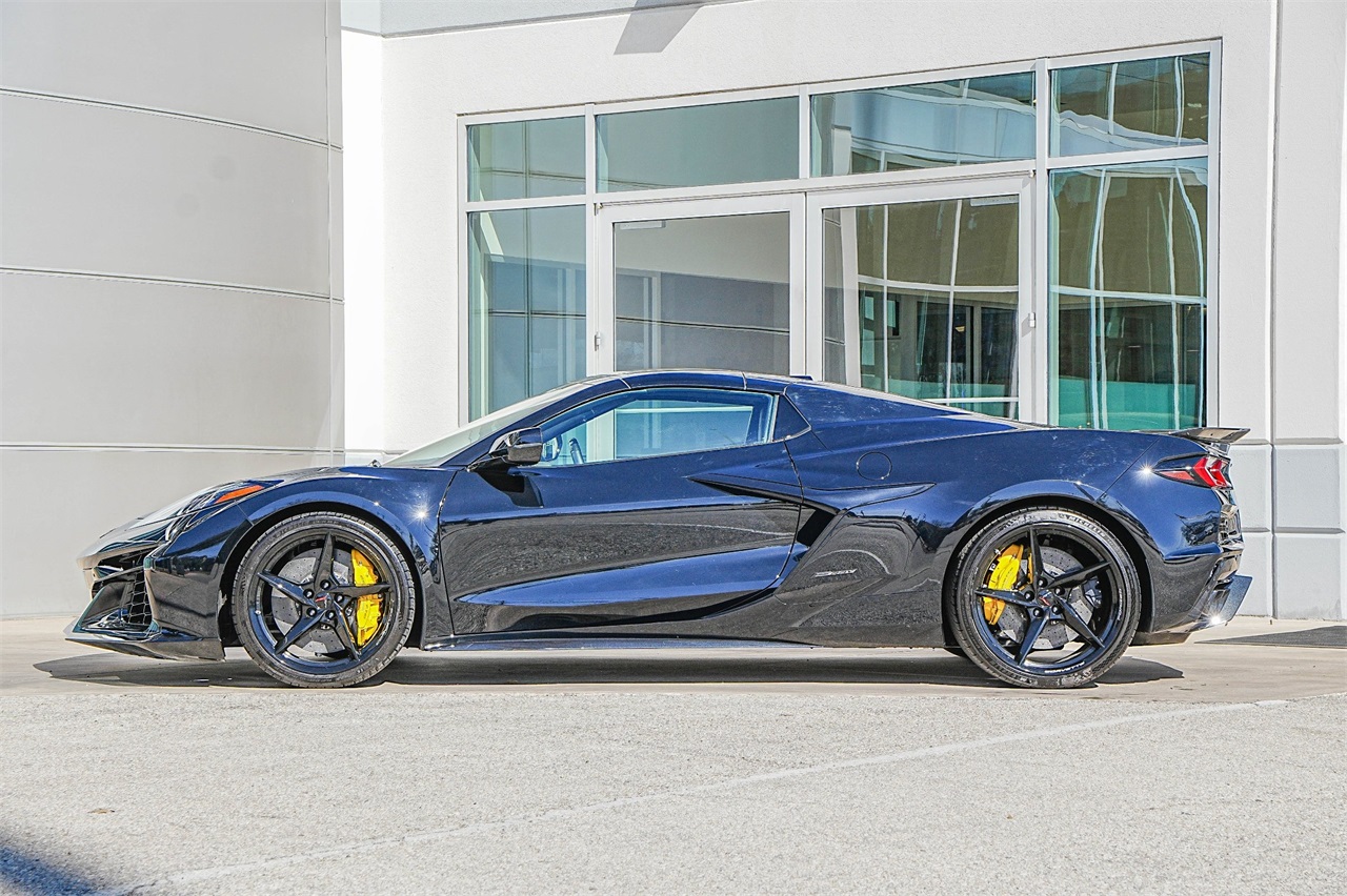Used Car 2025 Chevrolet Corvette  E-ray For Sale Under $110,000 In Austin, Texas