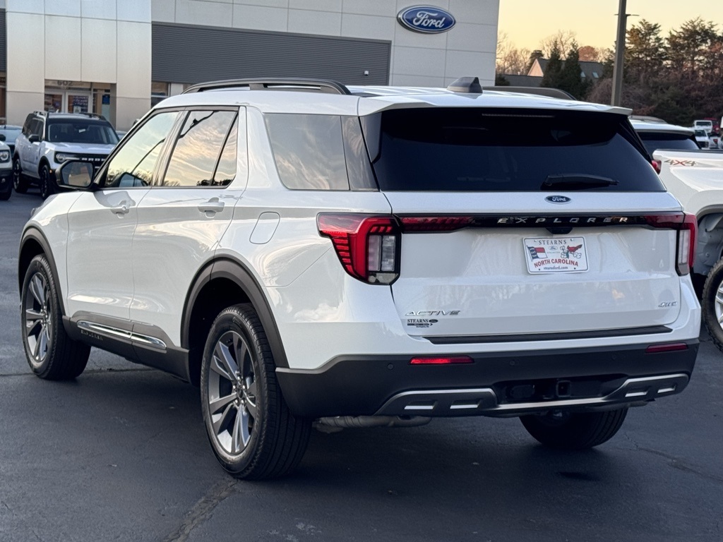 FordExplorer15