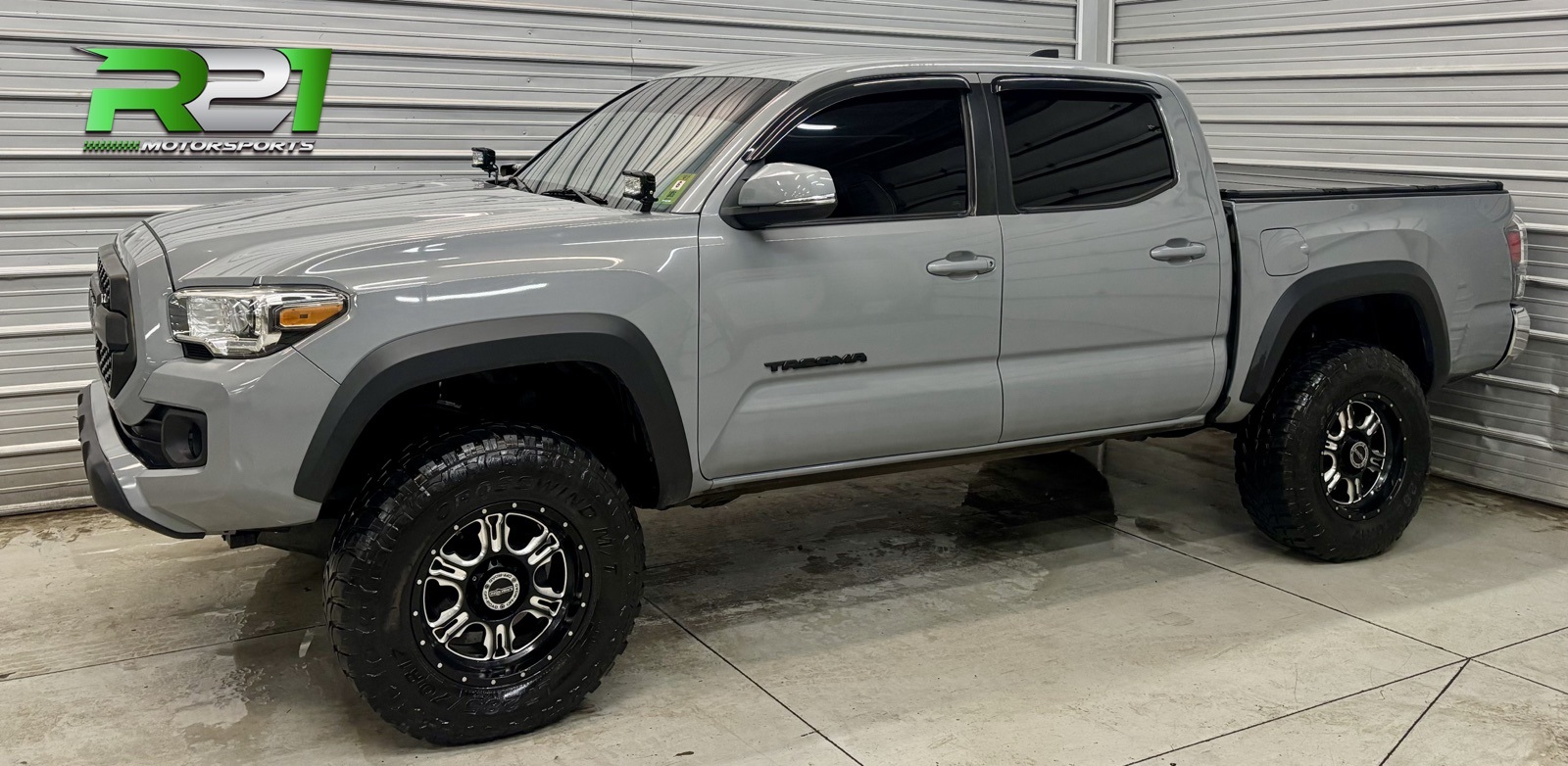 2015 GMC Sierra 2500HD Denali for sale at R21 Motorsports