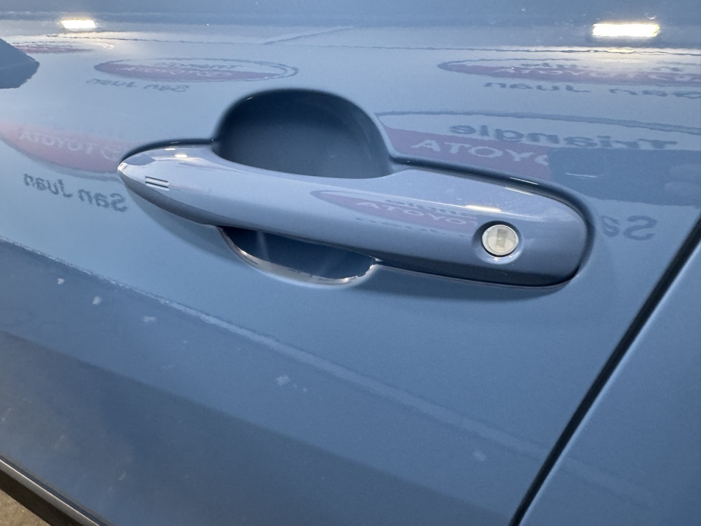 Thumbnail: 2026 Toyota Corolla Cross - 14