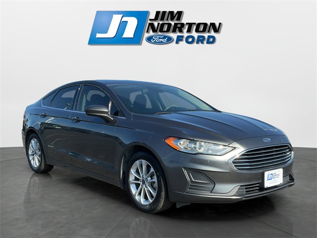 2020 Ford Fusion SE FWD