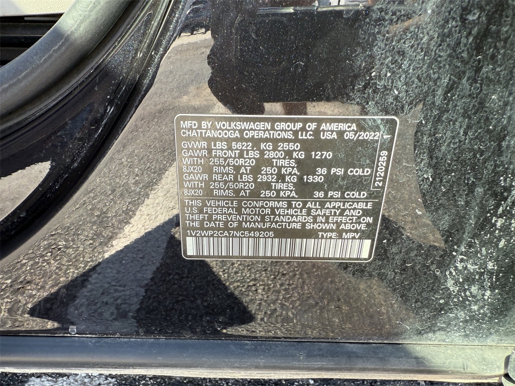 2022 Volkswagen Atlas 2.0T SE w/Technology Black at Victoria Chrysler Dodge Jeep Ram