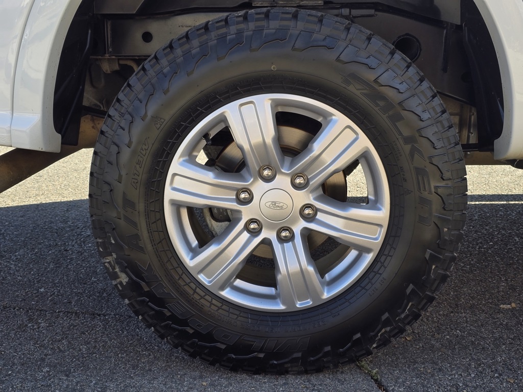 2019 Ford Ranger XLT photo 3