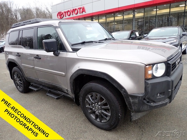 2025 Toyota Land Cruiser 4WD