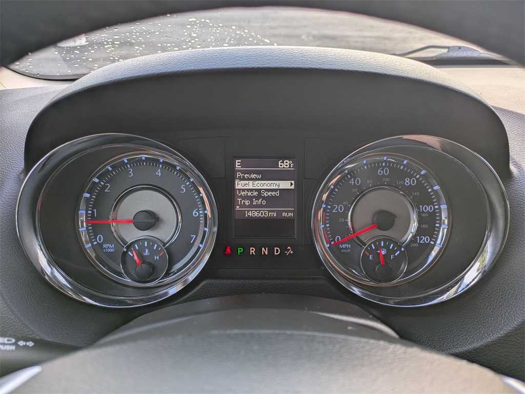 Used 2013 Chrysler Town & Country For Sale in Findlay, OH