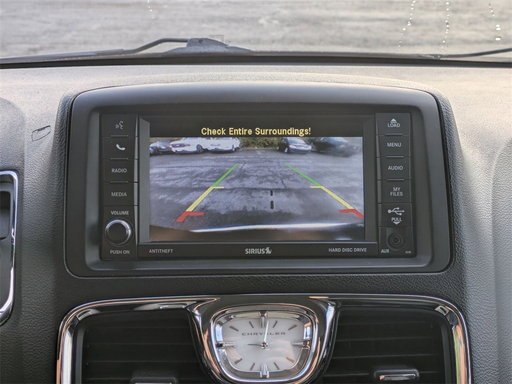 Used 2013 Chrysler Town & Country For Sale in Findlay, OH