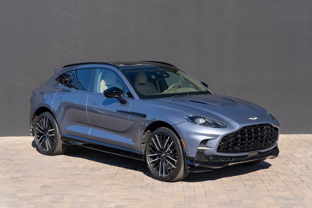 2024 Aston Martin DBX