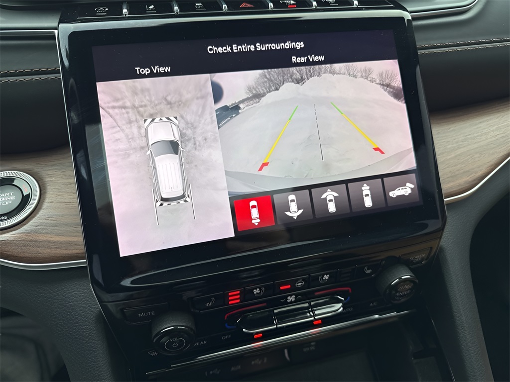 2022 Jeep Grand Cherokee L