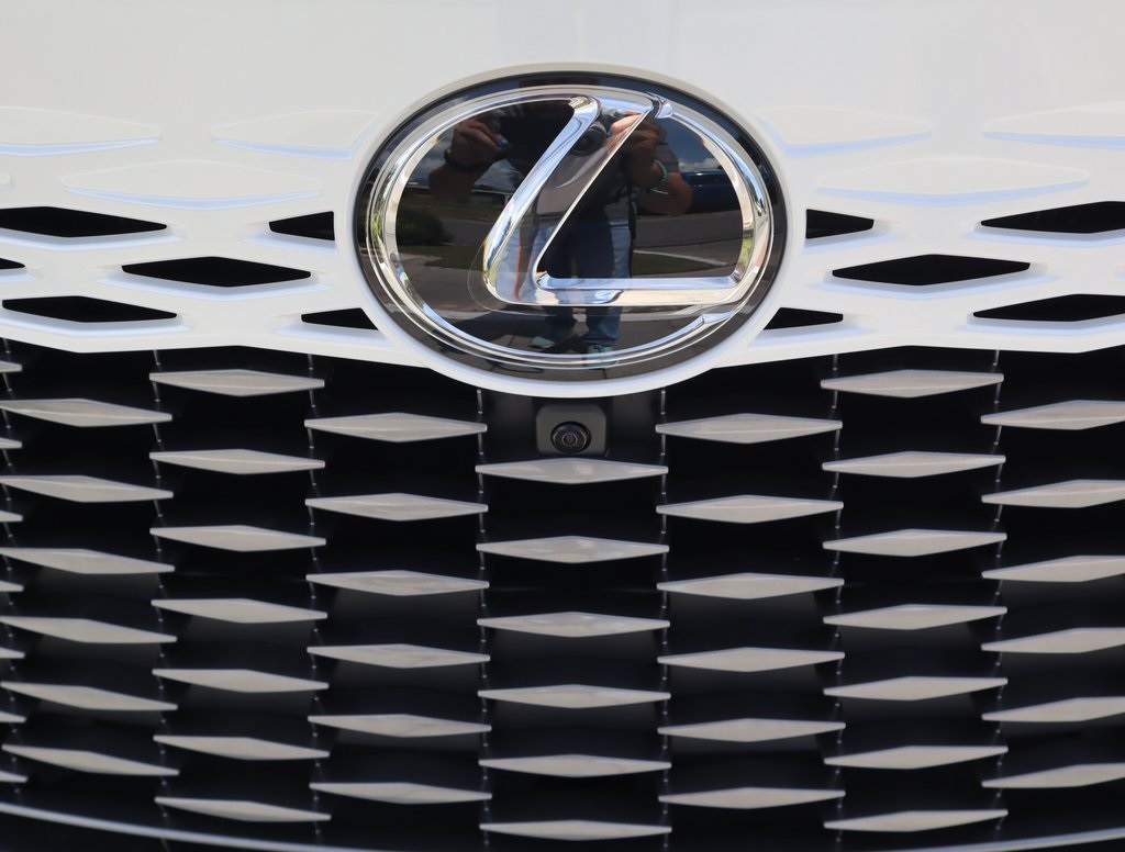 Thumbnail: 2026 Lexus RX - 17