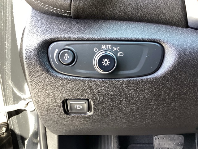 Used Car 2024 Chevrolet Blazer  Lt For Sale Under $30,000 In San Antonio, Texas