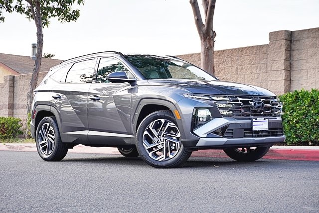 2025 Hyundai Tucson Hybrid Limited