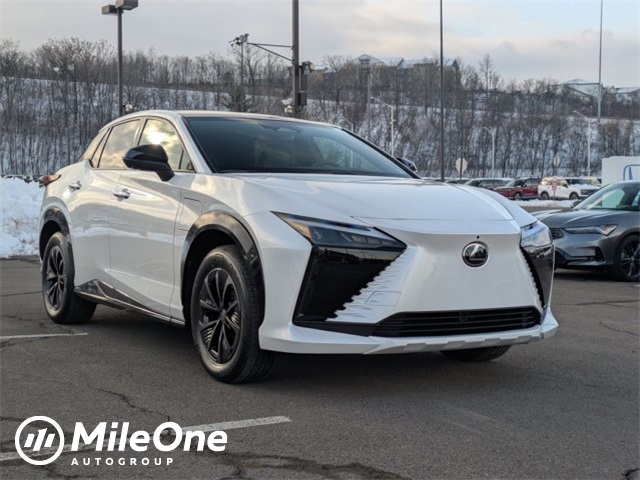 2026 Lexus RZ 450e AWD