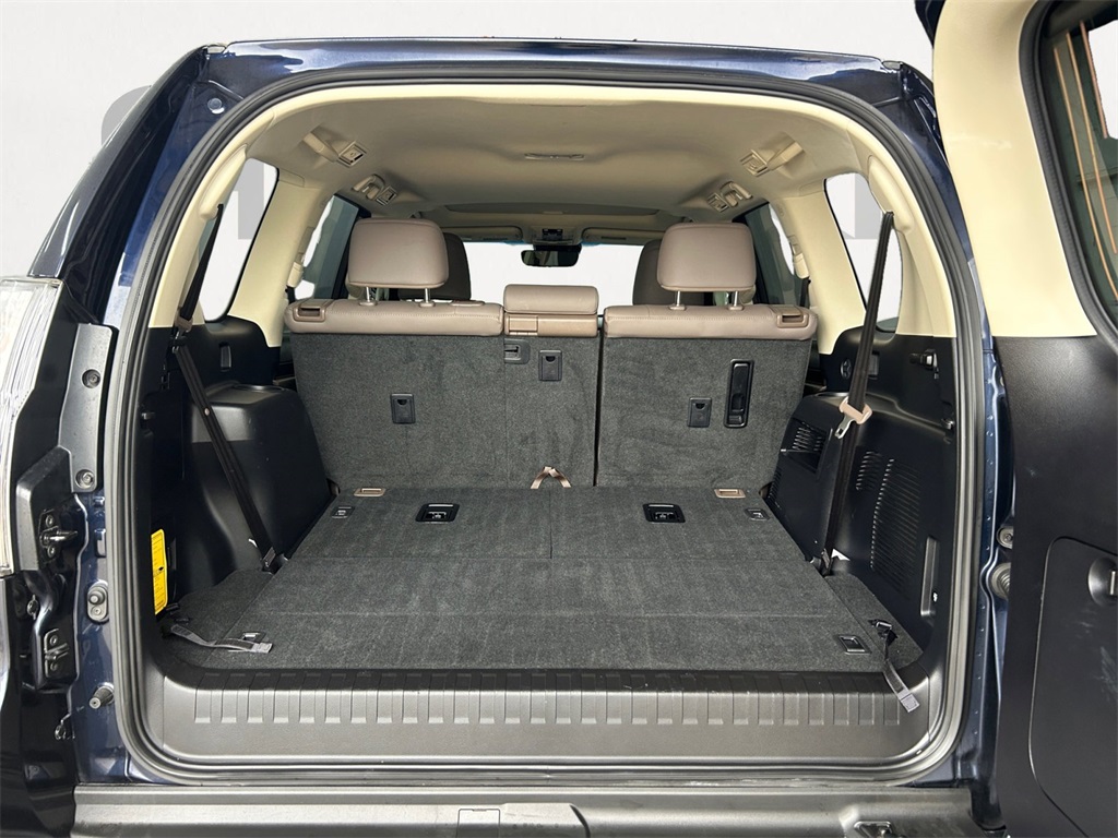 Used Car 2021 Lexus Gx  460 For Sale Under $50,000 In Floresville, Texas