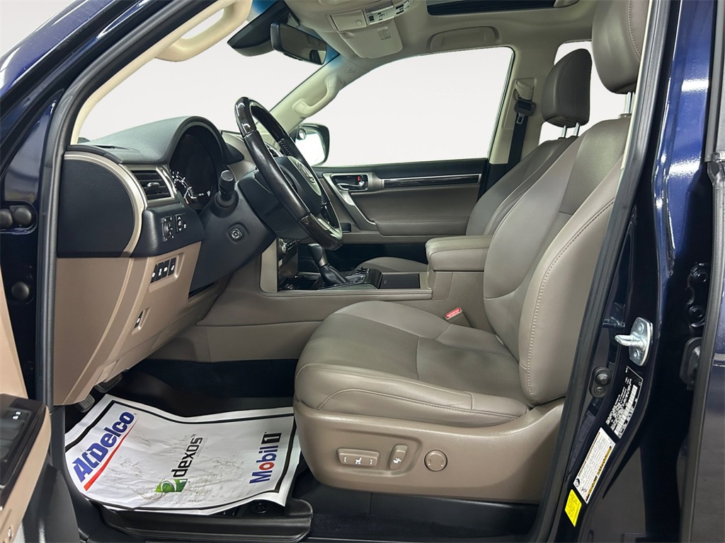 Used Car 2021 Lexus Gx  460 For Sale Under $50,000 In Floresville, Texas