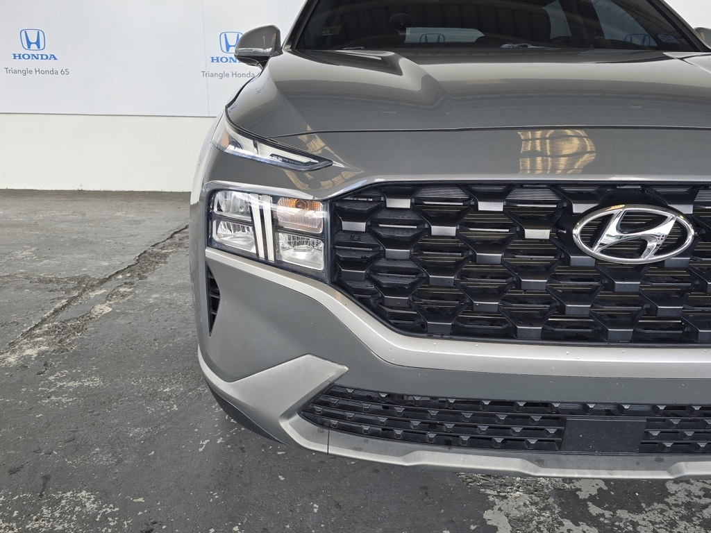 Thumbnail: 2022 Hyundai Santa Fe - 12