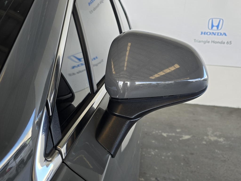 Thumbnail: 2022 Hyundai Santa Fe - 15