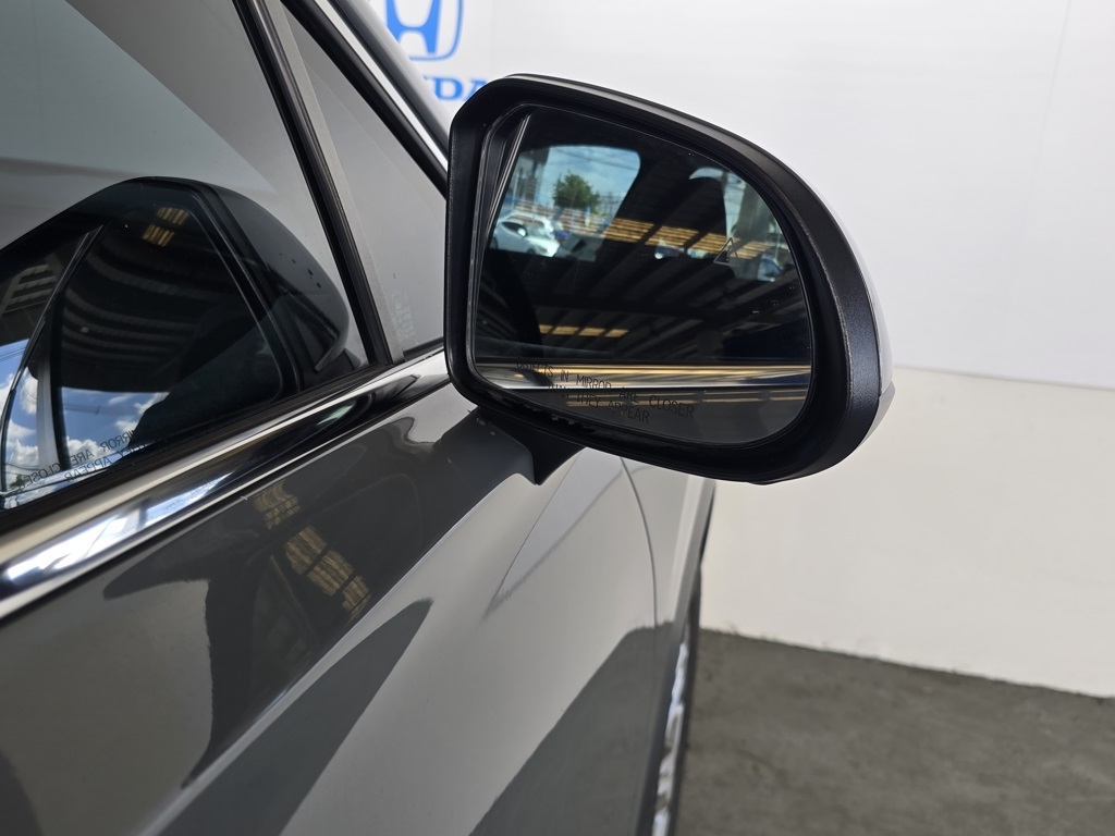 Thumbnail: 2022 Hyundai Santa Fe - 20