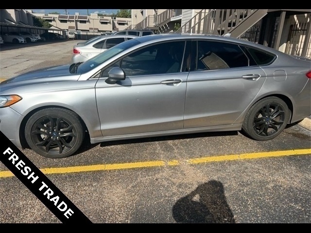2020 Ford Fusion SE Silver at Durrett Motor Company