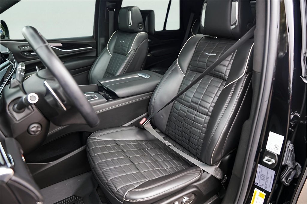 Used Car 2023 Cadillac Escalade  V-series For Sale Under $120,000 In Austin, Texas