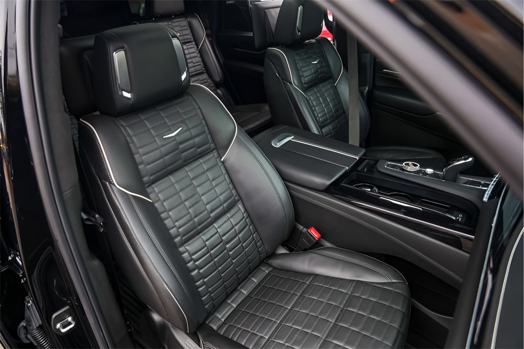 Used Car 2023 Cadillac Escalade  V-series For Sale Under $120,000 In Austin, Texas