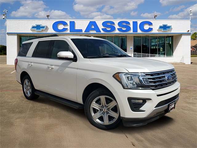 2018 Ford Expedition XLT White at Ultimate Motorsports