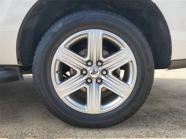 2018 Ford Expedition XLT White at Ultimate Motorsports