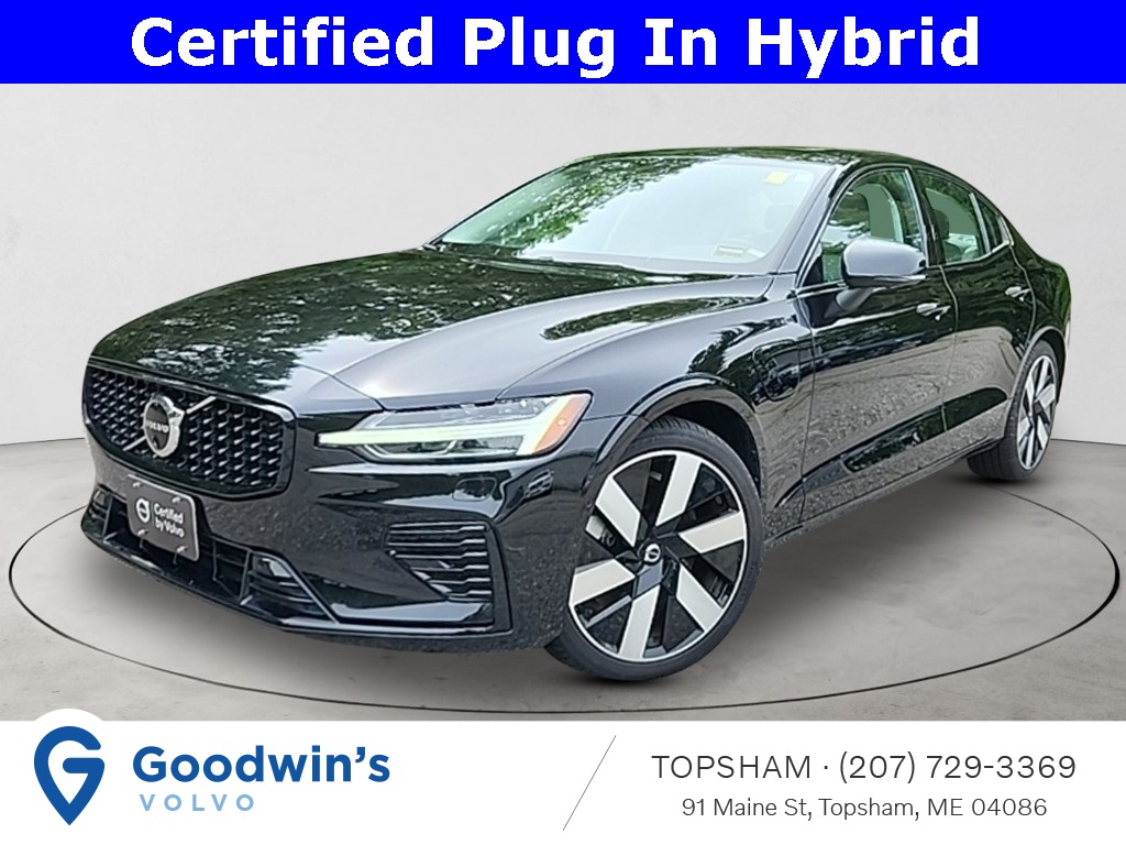 2024 Volvo S60 Recharge T8 Plus Dark Theme eAWD