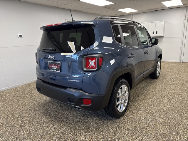 2021 Jeep Renegade Limited photo 4