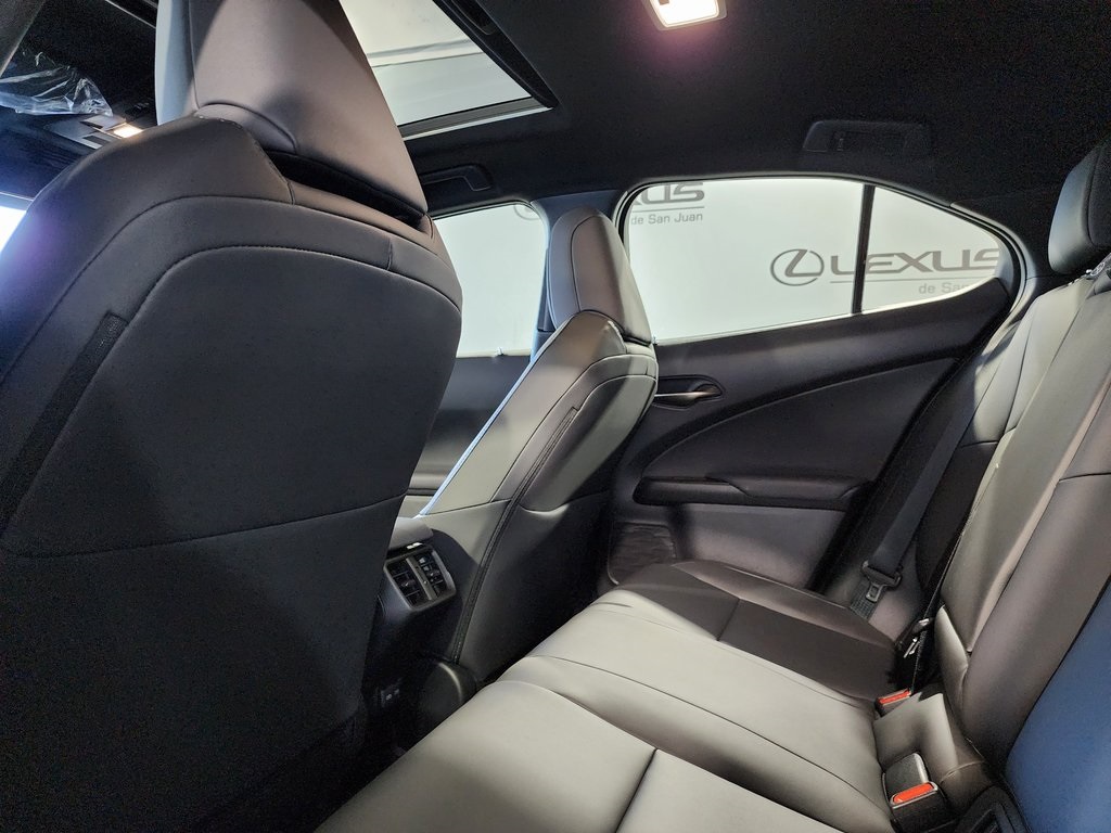 Thumbnail: 2025 Lexus UX - 27