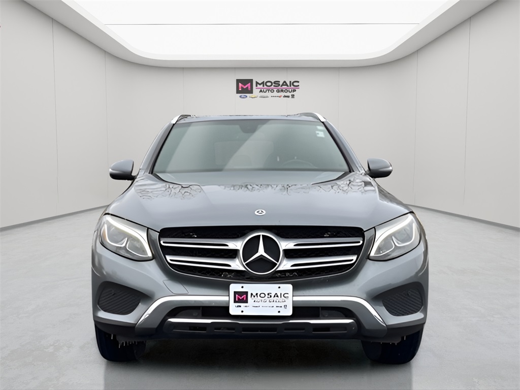 Used 2018 Mercedes-Benz GLC GLC300 with VIN WDC0G4KB4JV101400 for sale in Zumbrota, Minnesota