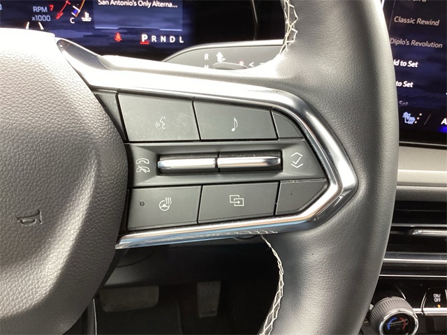 Used Car 2025 Chevrolet Traverse  Lt For Sale Under $35,000 In San Antonio, Texas