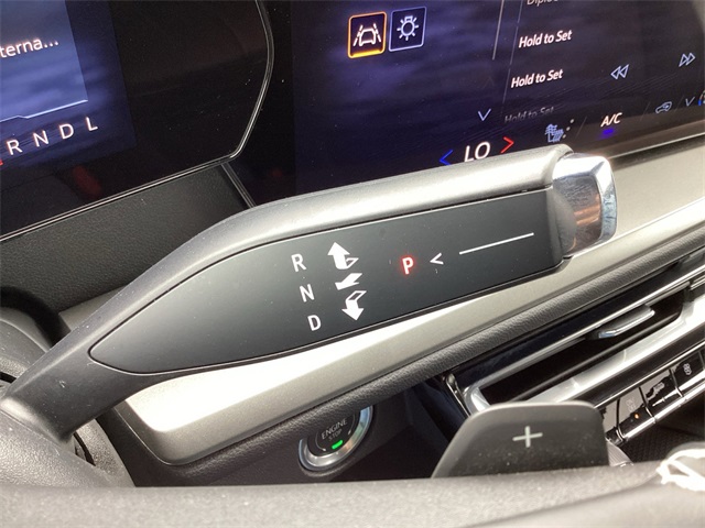 Used Car 2025 Chevrolet Traverse  Lt For Sale Under $35,000 In San Antonio, Texas