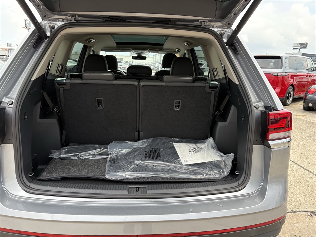 2025 Volkswagen Atlas 2.0T SEL  at DeMontrond Auto Country