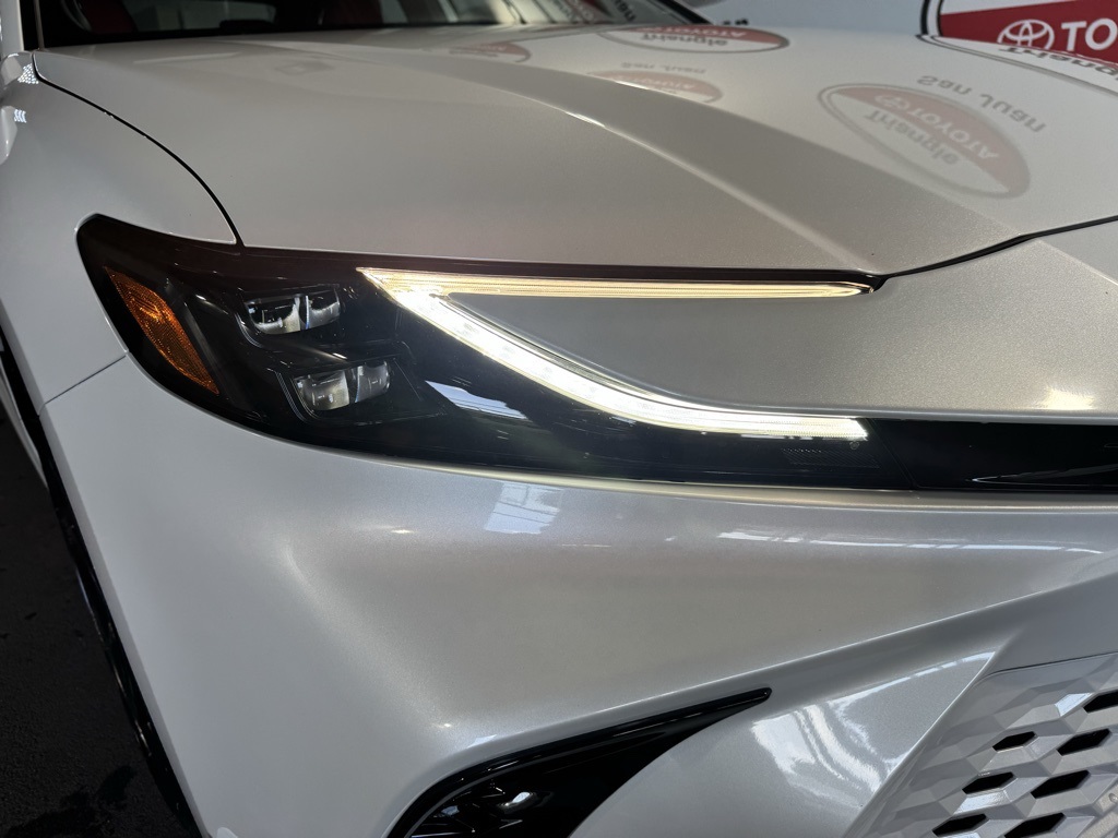 Thumbnail: 2025 Toyota Camry - 11